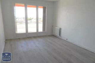  Appartement à louer 3 pièces 61 m²