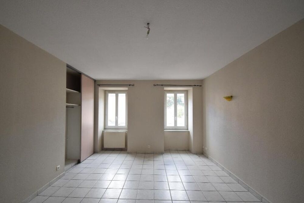 location Appartement - 4 pice(s) - 85 m Vals-les-Bains (07600)