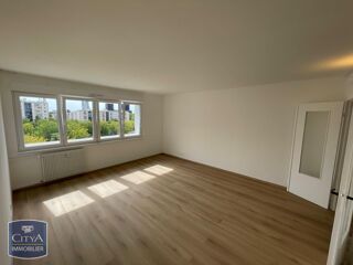  Appartement à louer 3 pièces 89 m²