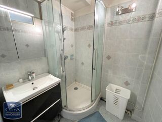  Appartement à louer 3 pièces 70 m²