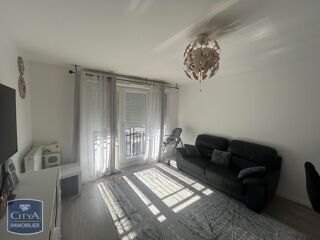  Appartement à louer 4 pièces 76 m²