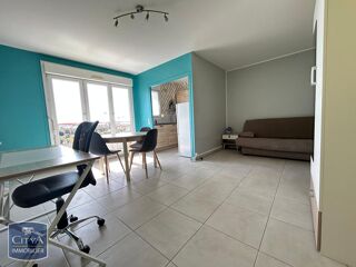 Appartement à louer 1 pièce 32 m²