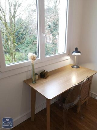  Appartement à louer 4 pièces 69 m²
