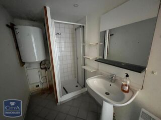  Appartement à louer 3 pièces 33 m²