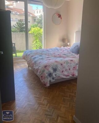  Appartement à louer 2 pièces 49 m²