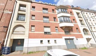  Parking / Garage à louer 