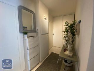  Appartement à louer 3 pièces 73 m²