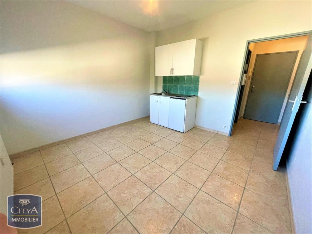 location Appartement - 1 pièce(s) - 18 m² Nancy (54000)