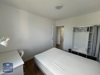 Appartement à louer 4 pièces 59 m²