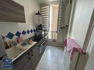  Appartement à louer 3 pièces 61 m²