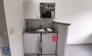  Appartement à louer 1 pièce 25 m²