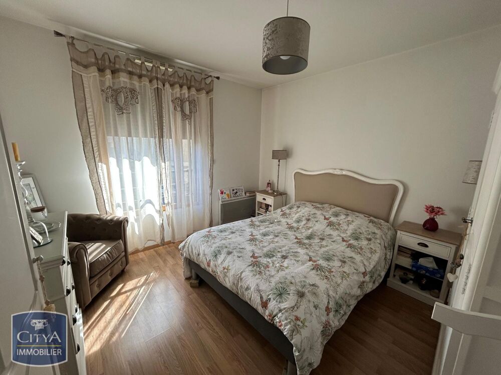 location Appartement - 4 pièce(s) - 90 m² Tours (37000)