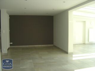  Maison � louer 4 pi�ces 154 m�