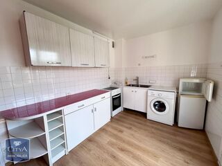  Appartement à louer 1 pièce 35 m²