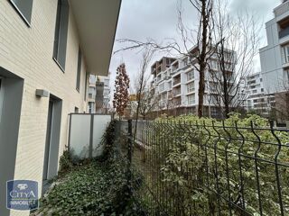  Appartement à louer 1 pièce 33 m²