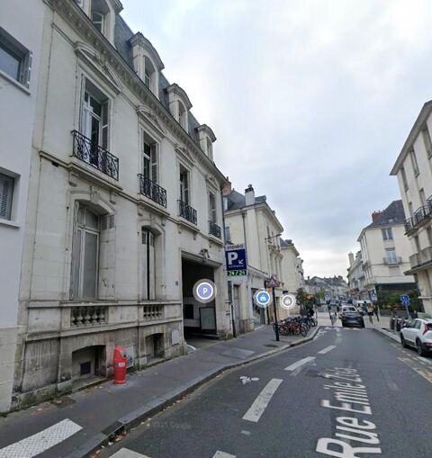  Parking / Garage � louer 