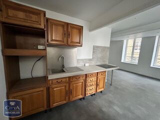  Appartement à louer 2 pièces 55 m²