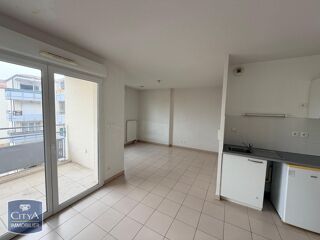 Appartement à louer 1 pièce 34 m²