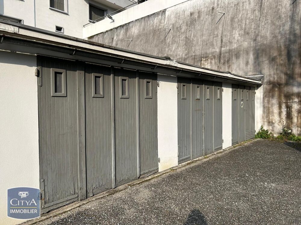 location Parking / Garage Chambéry (73000)