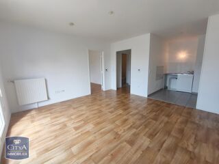  Appartement à louer 2 pièces 44 m²