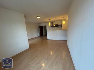  Appartement à louer 3 pièces 60 m²