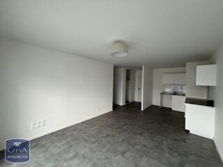  Appartement à louer 3 pièces 64 m²