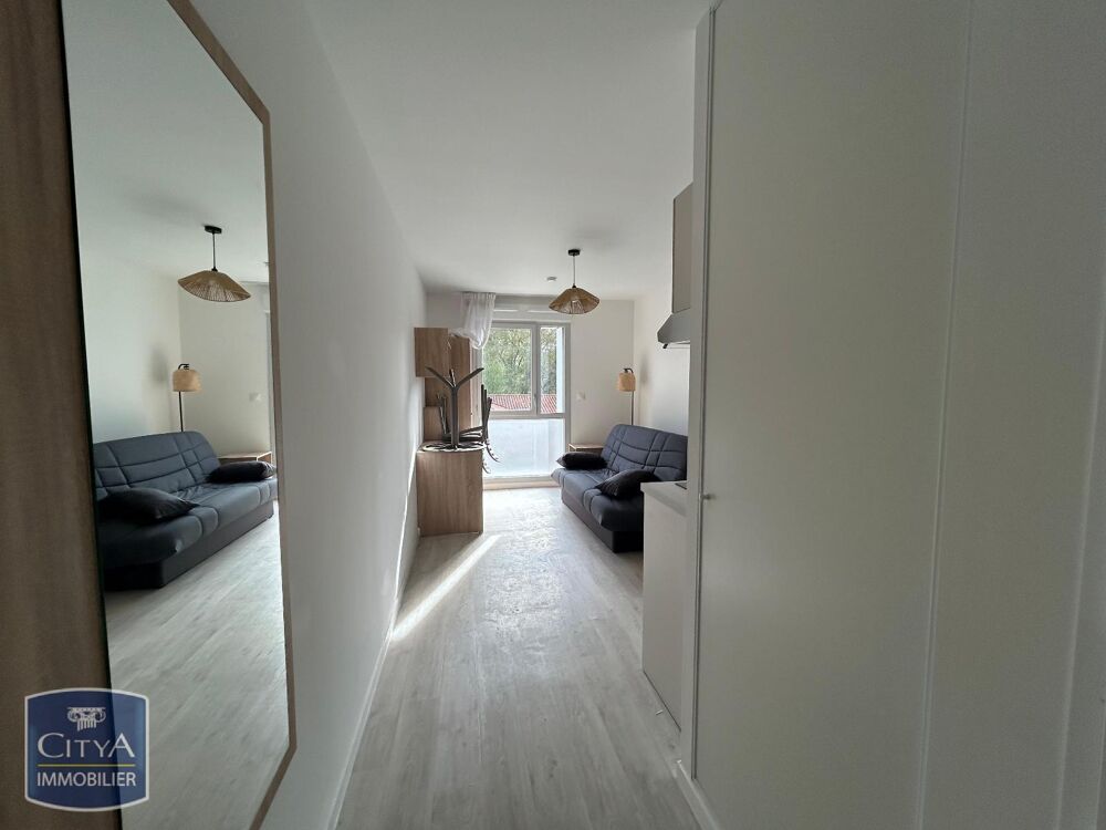 location Appartement - 1 pièce(s) - 18 m² La Rochelle (17000)