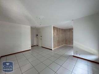  Appartement à louer 4 pièces 73 m²