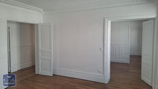  Appartement à louer 4 pièces 79 m²