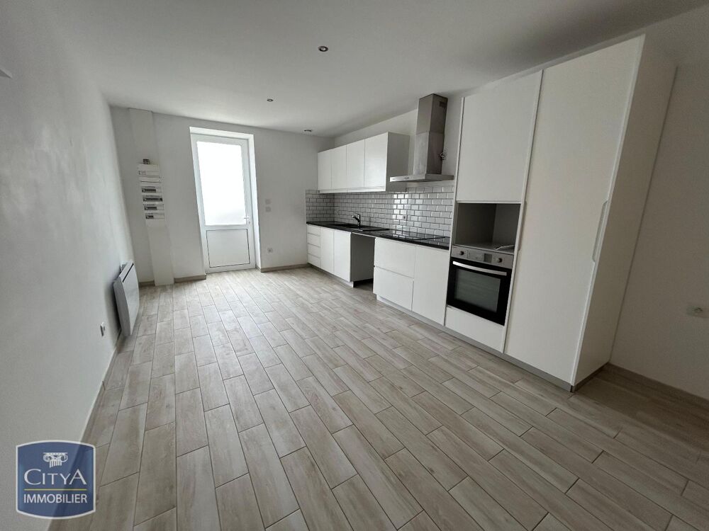 location Maison - 4 pièce(s) - 93 m² Sainte-Soulle (17220)