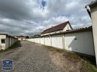  Parking / Garage � louer 