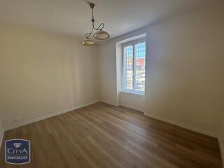  Appartement à louer 3 pièces 57 m²