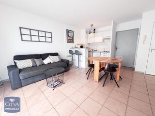  Appartement à louer 2 pièces 38 m²
