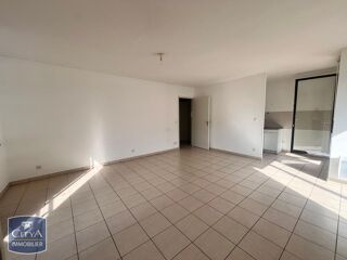  Appartement à louer 3 pièces 67 m²