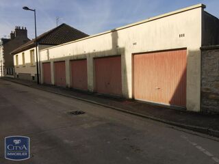  Parking / Garage � louer 