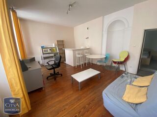  Appartement à louer 2 pièces 36 m²