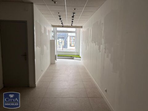   Location / Local Commercial - 47 m² 