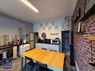  Appartement à louer 8 pièces 234 m²