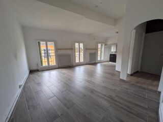  Appartement à louer 2 pièces 51 m²