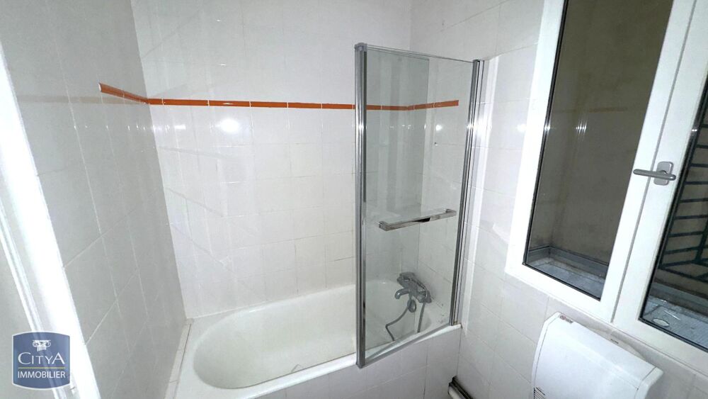 location Appartement - 2 pièce(s) - 51 m² Paris 10