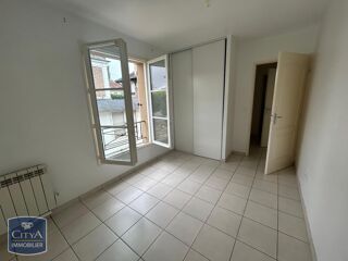  Appartement à louer 2 pièces 40 m²
