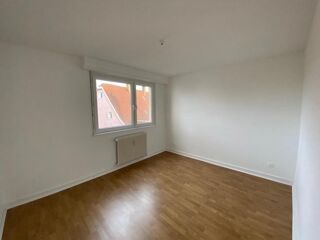  Appartement à louer 3 pièces 70 m²
