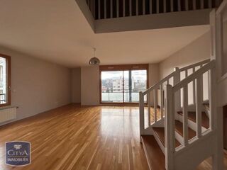  Appartement � louer 5 pi�ces 159 m�