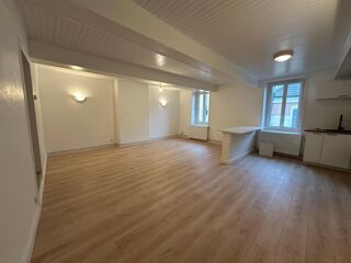  Appartement à louer 2 pièces 50 m²