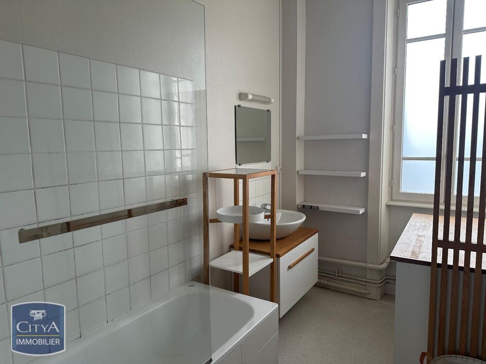 location Appartement - 3 pièce(s) - 97 m² Tassin-la-Demi-Lune (69160)