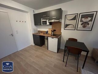  Appartement à louer 1 pièce 31 m²