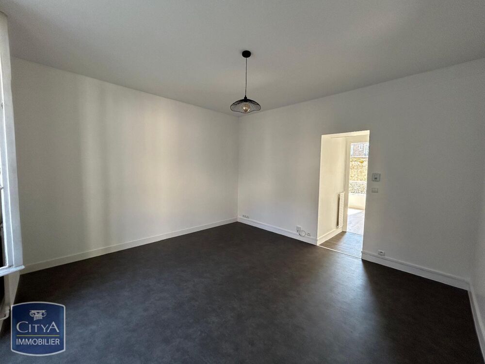 À LOUER : Appartement rénové T3 situé à Corbeil-Essonnes....