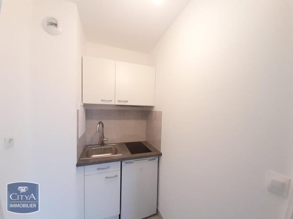 location Appartement - 1 pièce(s) - 28 m² Courcouronnes (91080)