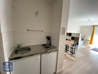  Appartement à louer 1 pièce 32 m²