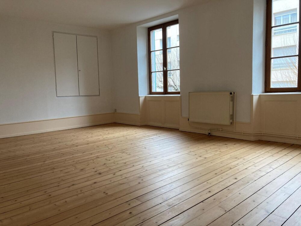 À LOUER : Charmant appartement rénové T3 à Montbéliard, ....